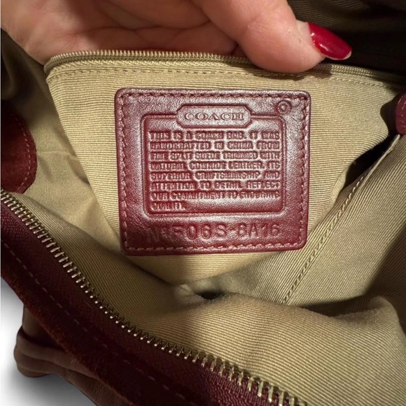 RARE Y2k Burgundy Coach SoHo Suede Shoulder Hobo Bag - Picture 7 of 7